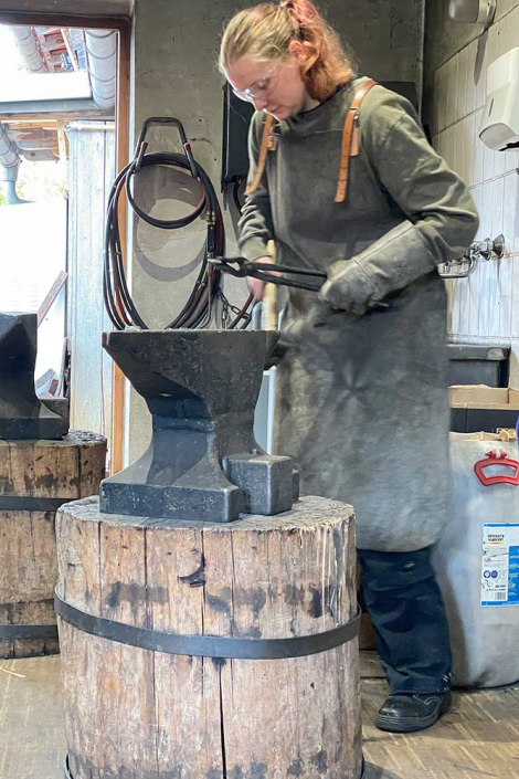 Tag der offenen Tür - Schmieden eines Flaschenöffners