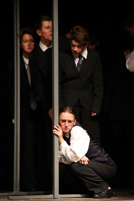 Theater 12b - Der Club der toten Dichter