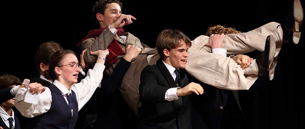 Theater 12b - Der Club der toten Dichter