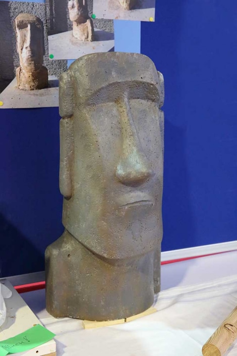 Plastizieren einer Maori-Skulptur, Projektarbeiten Klasse 8a